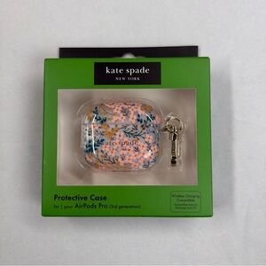 Kate Spade New York iPod Protector (3rd gen) Floral Earbud Case